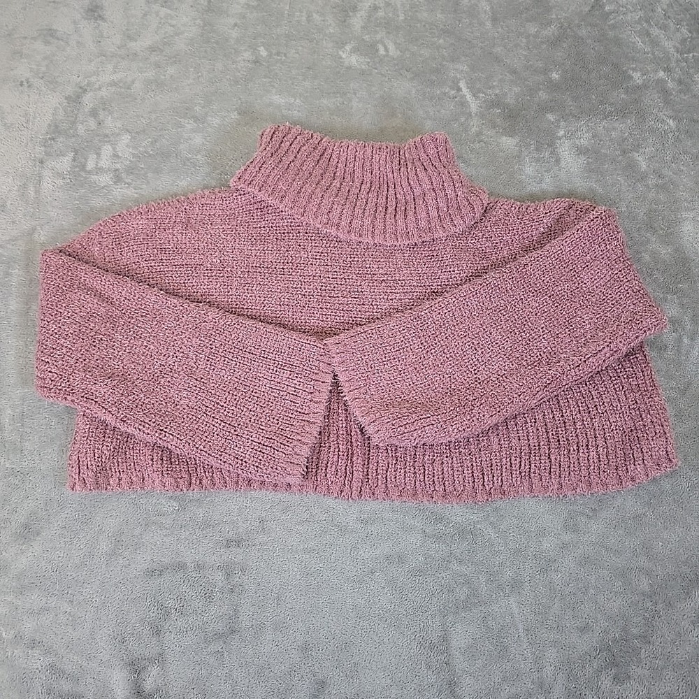 Altar'd State Sweater Womens Medium Turtle Neck Knit Cropped Soft Cozy Casul